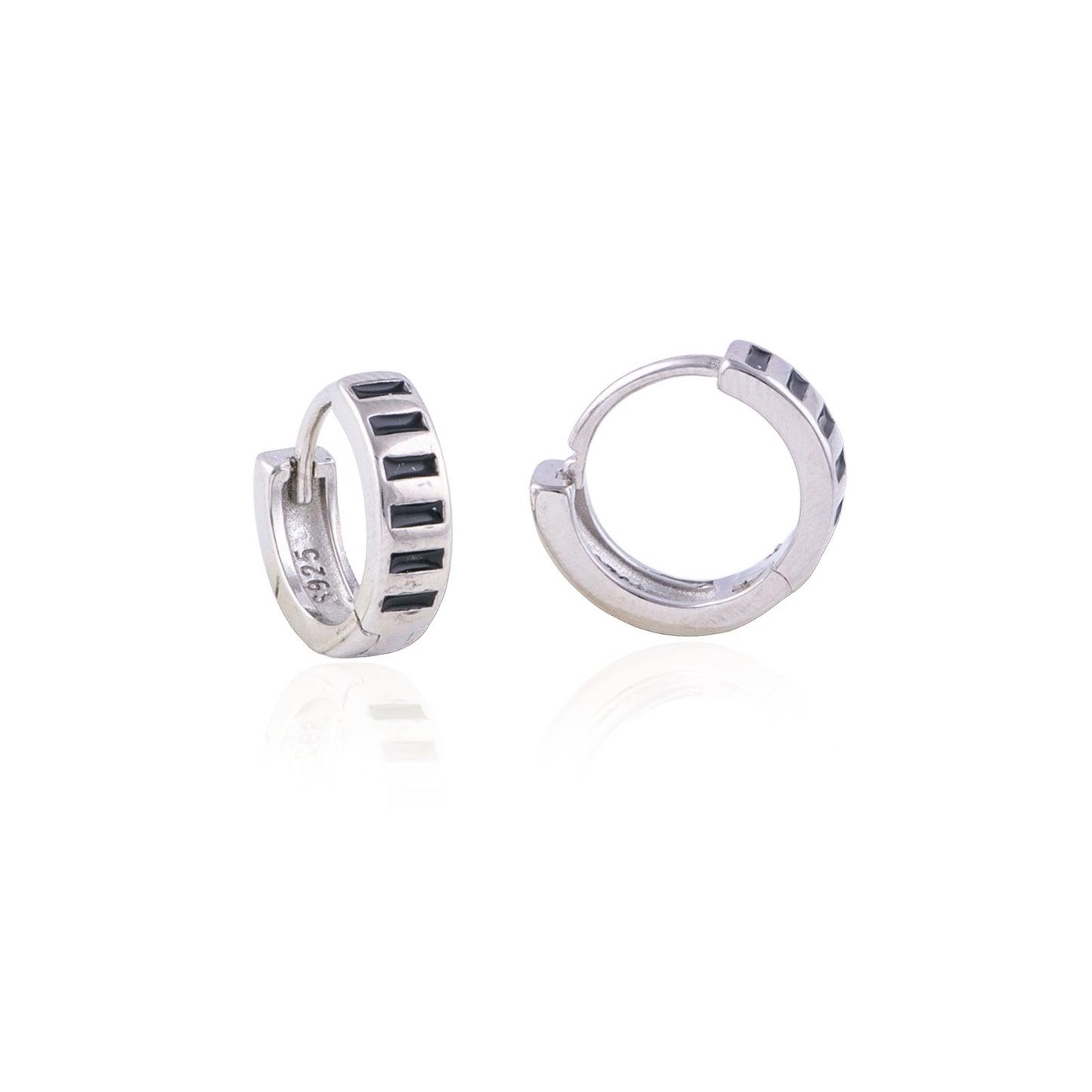 Elegant Black Enamel Bali in 92.5 Silver with Rhodium Polish | 10875