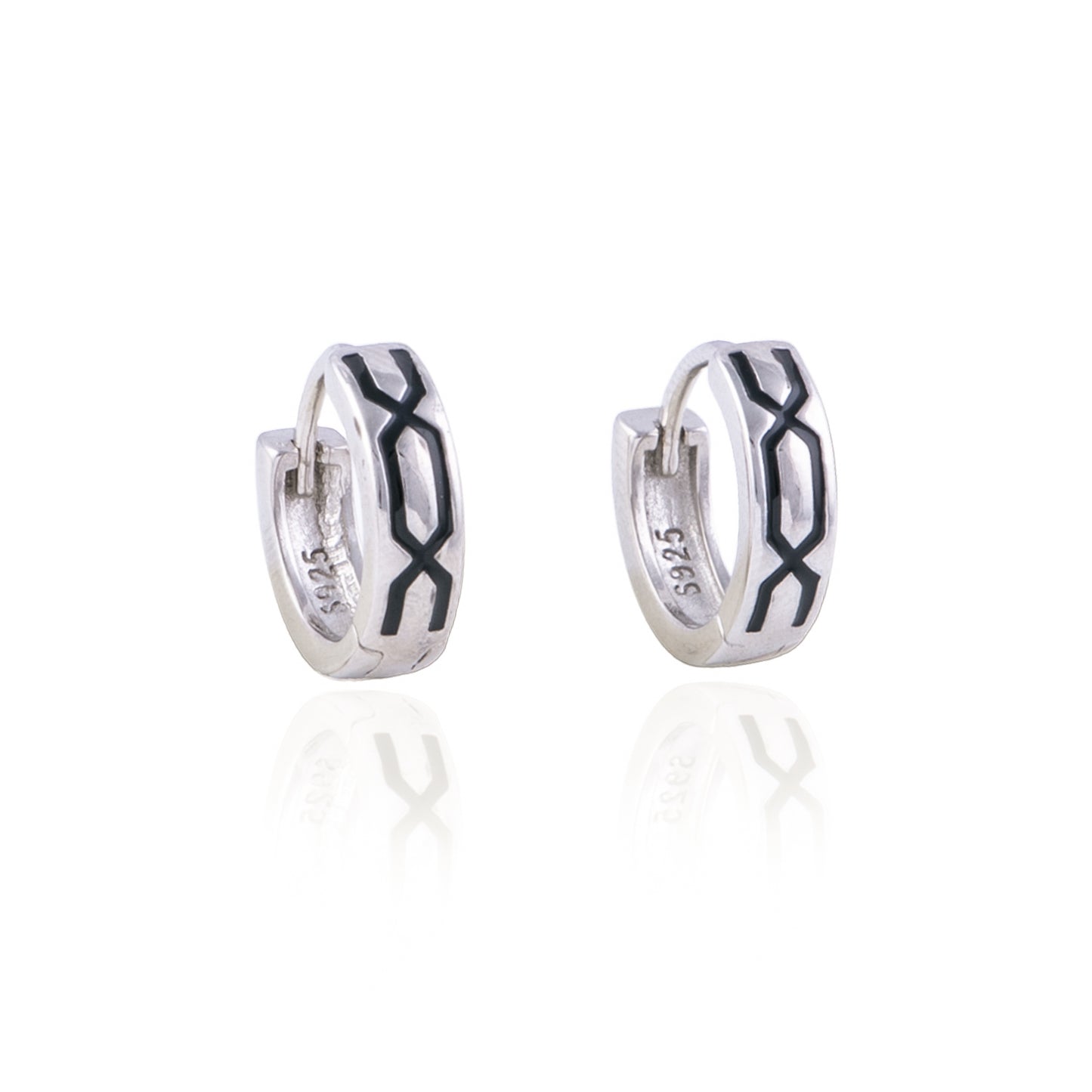 Elegant Black Enamel Bali in 92.5 Silver with Rhodium Polish | 10872