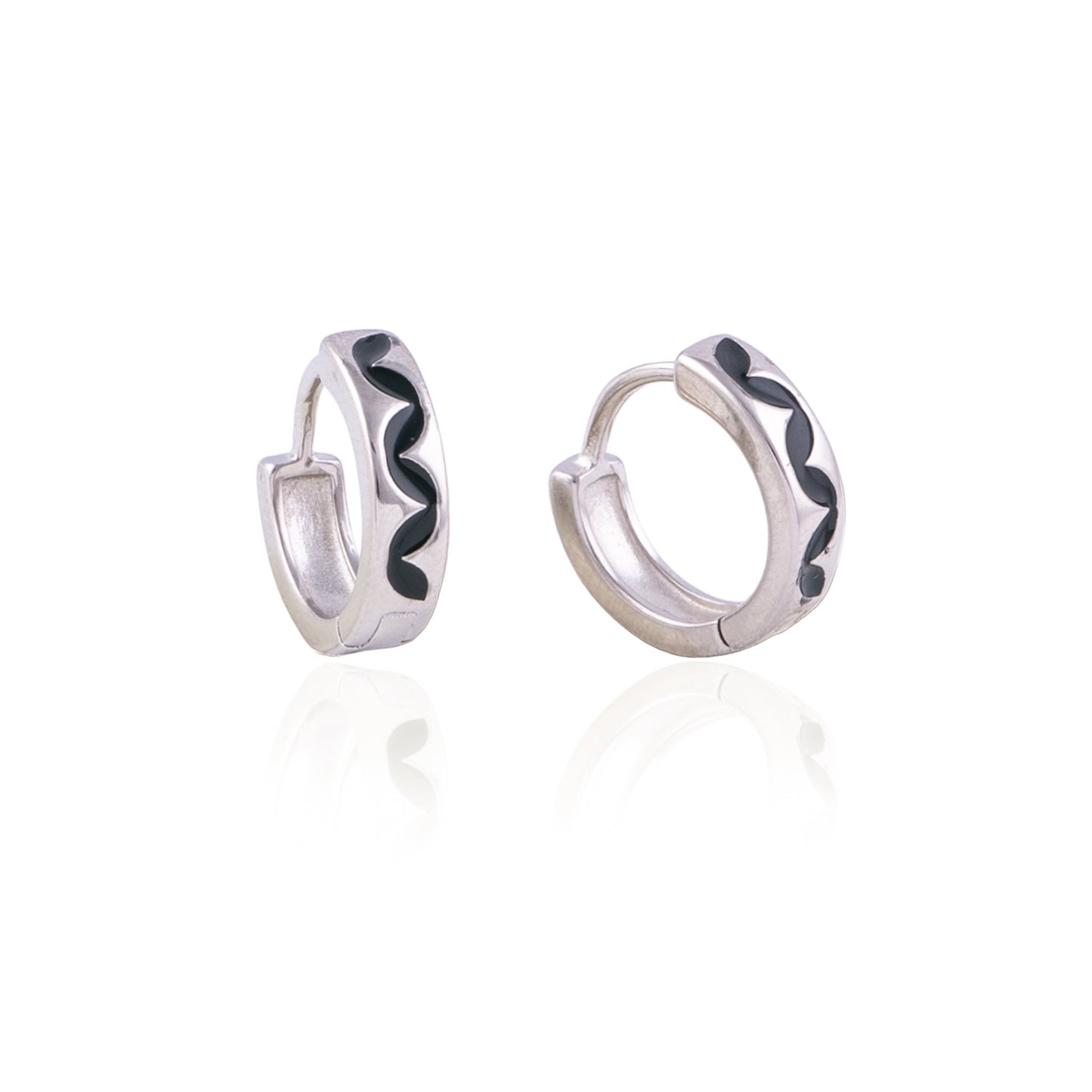 Elegant Black Enamel Bali in 92.5 Silver with Rhodium Polish | 10871
