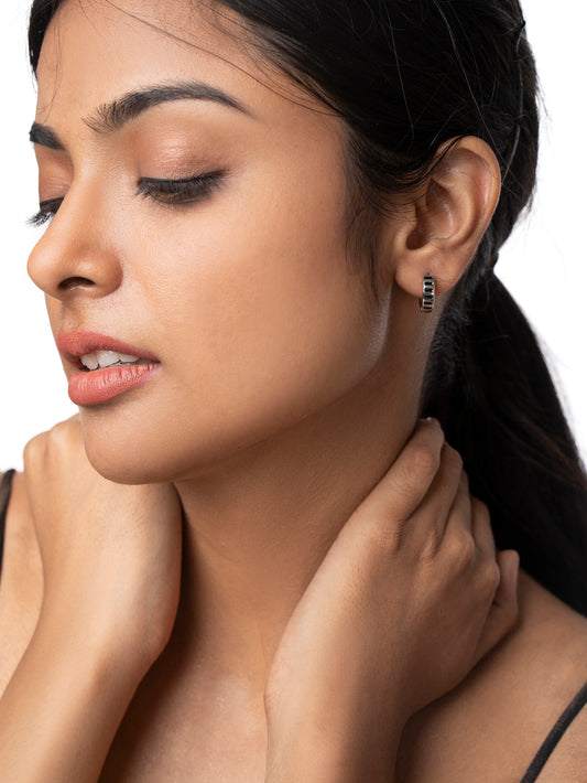 Elegant Black Enamel Bali in 92.5 Silver with Rhodium Polish | 10875