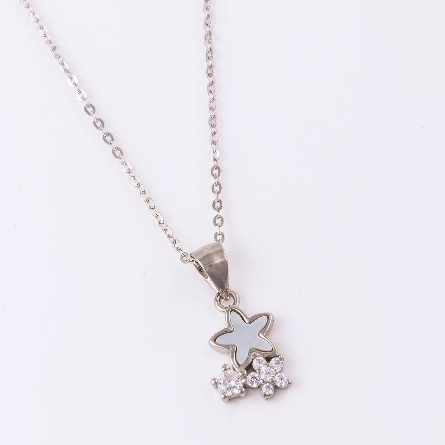 PENDENT WITH MOP 925ST STAR -10998